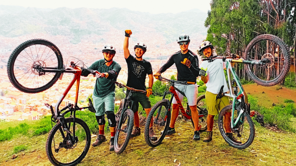 Perú biking - mountain bike Cusco - tours libres